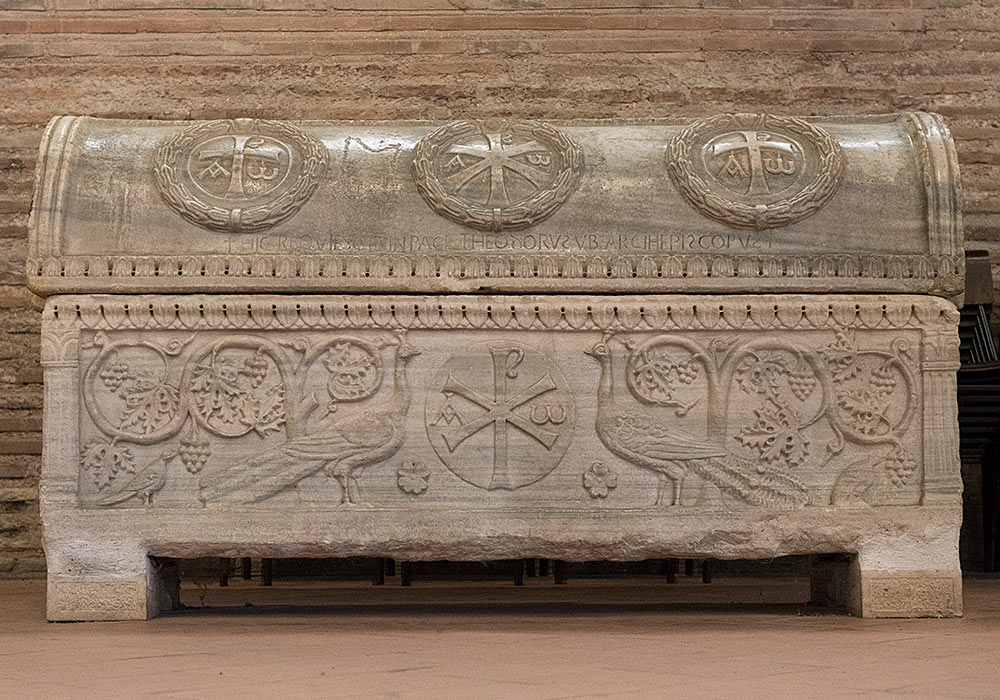 Sarkofag: erkebiskop Theodor aka Theodorus